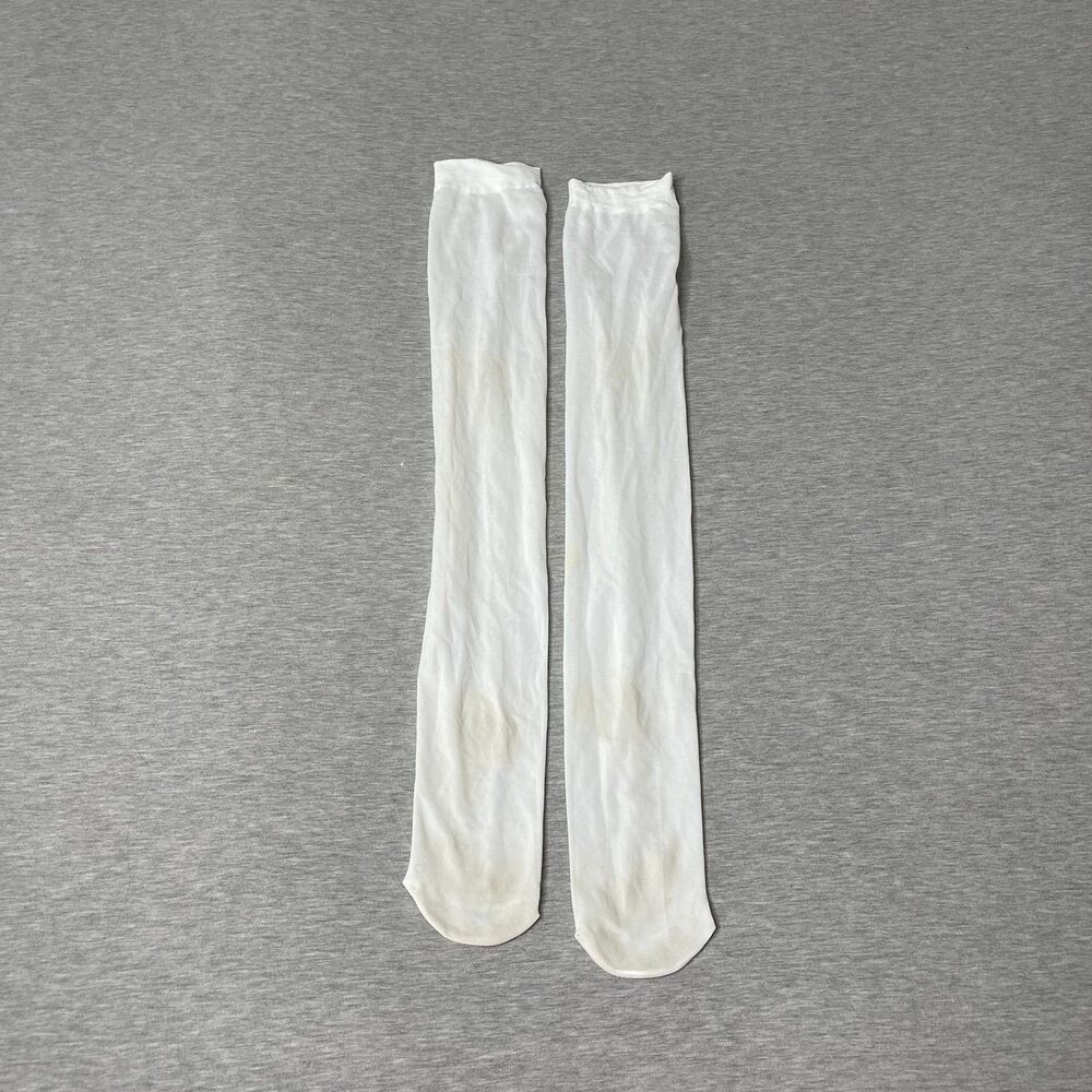 Hanes Women’s White Knee High Socks